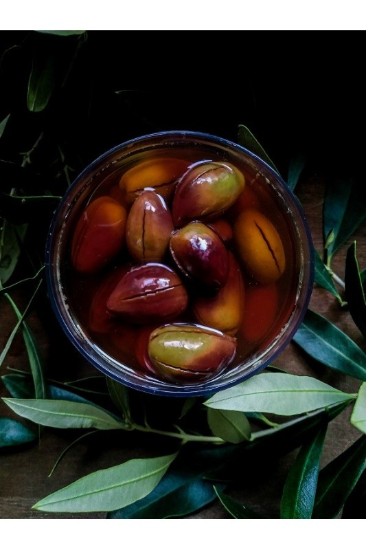 oliwki z krety kalamata w occie z pestką