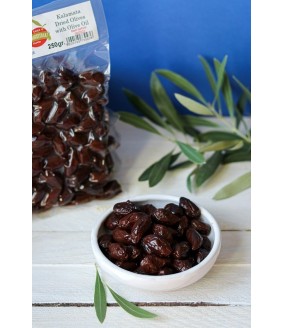polikala oliwki kalamata z Krety suszone  z solą morską ciemne pakowane próżniowo