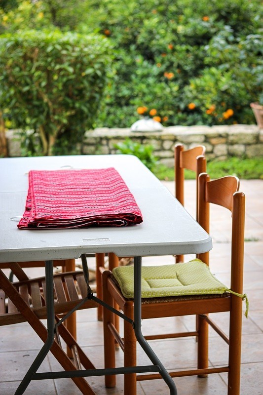 Tkany obrus z Krety polikala, ręcznie robiony obrus, ręcznie tkany tradycyjny obrus z Krety, z Grecji