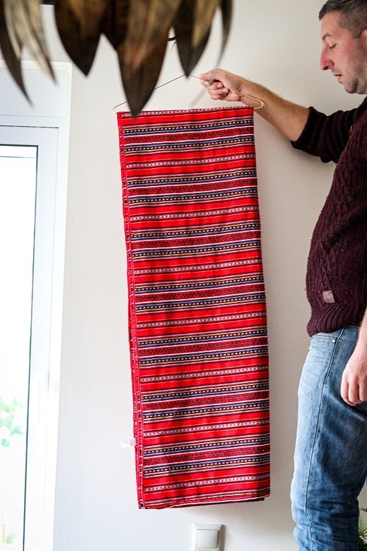 Tkany obrus z Krety polikala, ręcznie robiony obrus, ręcznie tkany tradycyjny obrus z Krety, z Grecji