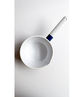 Emaliowany rondel z dziubkiem mniejszy poj. 0,9 l niebieski