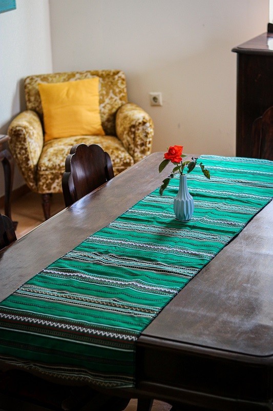 Tkany bieżnik tradycyjny z Krety, zielone...