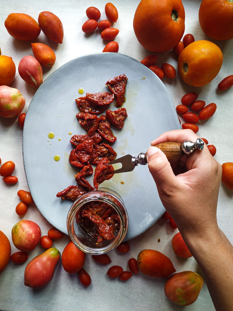 polikala suszone pomidory w oliwie jak zrobić suszone pomidory suszone pomidory na zimę