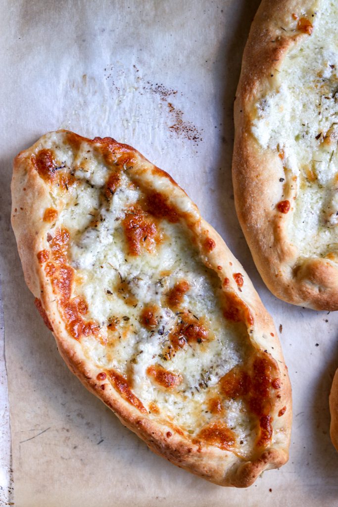 peirili grecka pizza polikala oliwa z krety życie na krecie