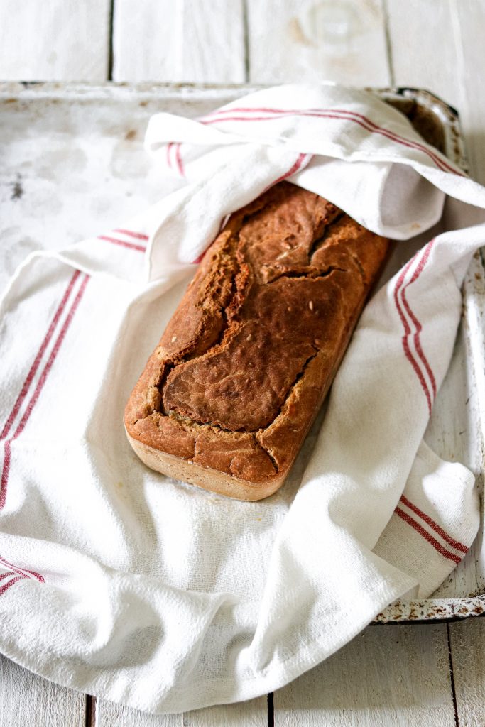 polikala najprostszy prosty i szybki łatwy chleb pszenno-żytni na drożdżach chleb domowy domowa piekarnia piekę chleb oliwa z krety kuchnia grecka
